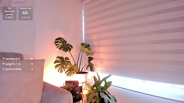 Estrer_collins webcam