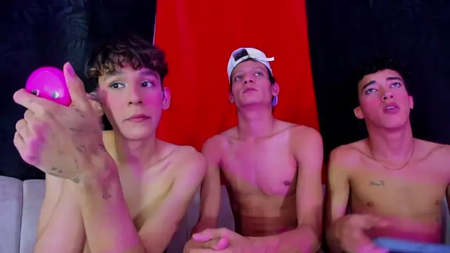 Pleasure_boys_hot webcam