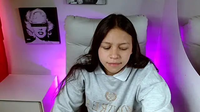 SamanthaRoldaan webcam