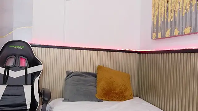 ChrystalHills webcam