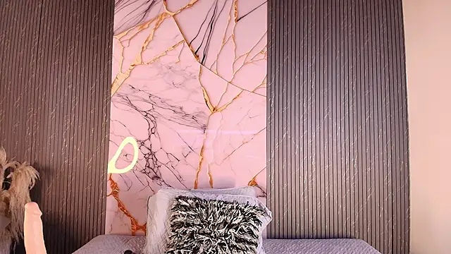 big_tits_in_your_face webcam