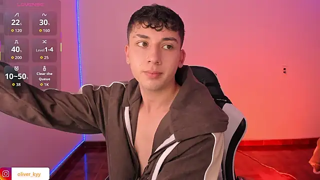 oliver_kyy webcam
