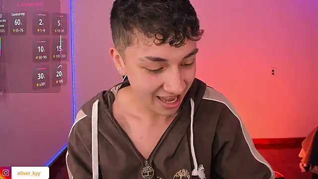 oliver_kyy webcam