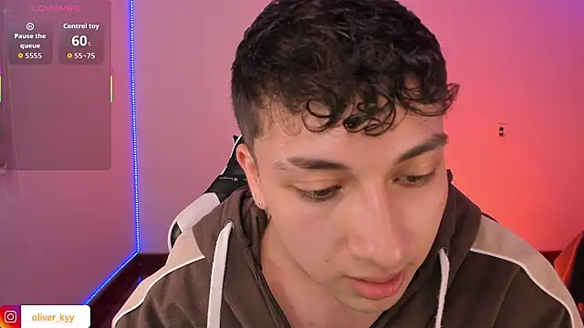 oliver_kyy webcam
