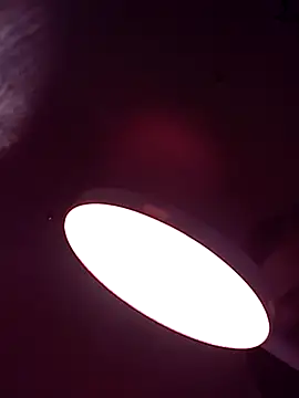 JhonSHelBy7LuNa webcam