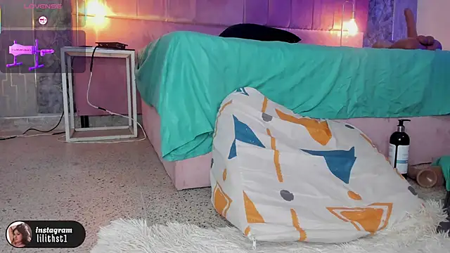 lilithst_ webcam