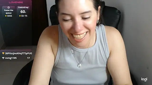 spicey_latina webcam