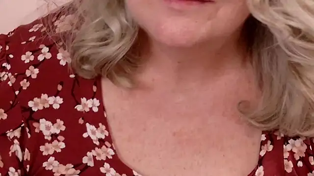 Kaitlyn_Winters webcam