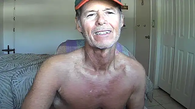 nakeedcowboi65 webcam