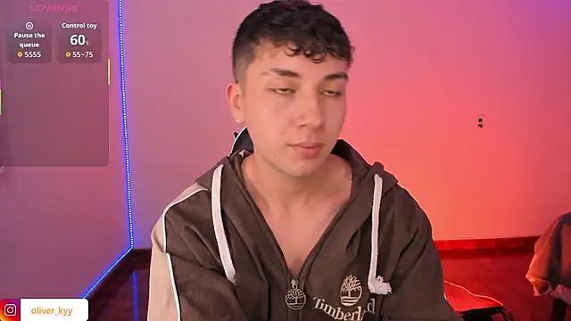 oliver_kyy webcam