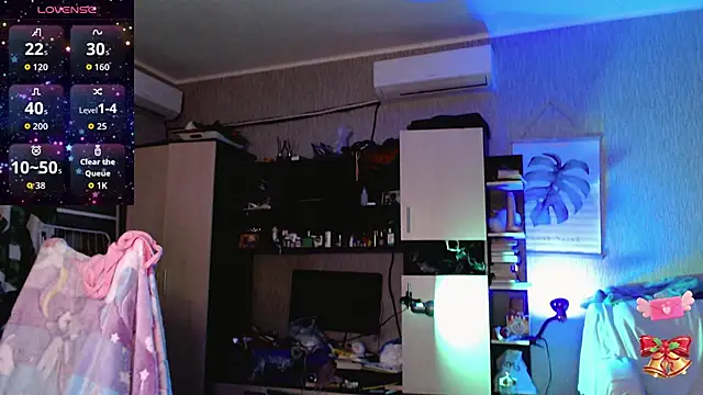 mischellemeow13 webcam