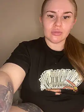 redfoxqueen - RedFoxQueen's free webcam - UK Sex Cams