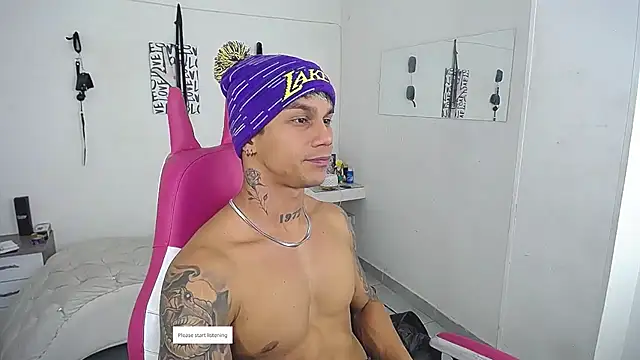 Leonard_Price webcam