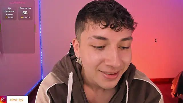 oliver_kyy webcam