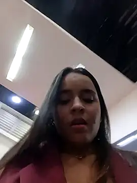 Julieth_hot-69 webcam