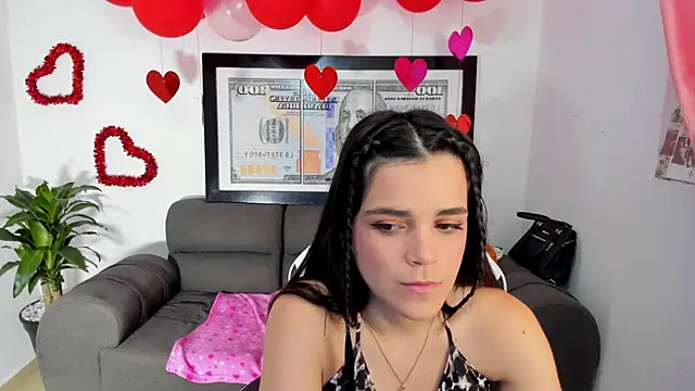 LucianaMoreau webcam