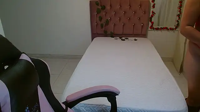 isa1609 - Isa1609's free webcam - UK Sex Cams