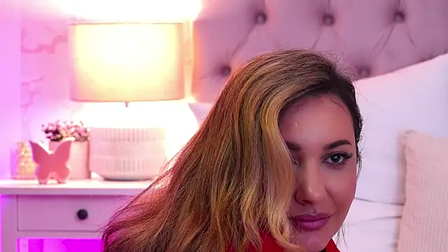 yaaracollins - YaaraCollins's free webcam - UK Sex Cams