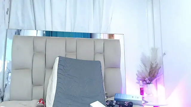 maraa_x - Maraa_X's free webcam - UK Sex Cams