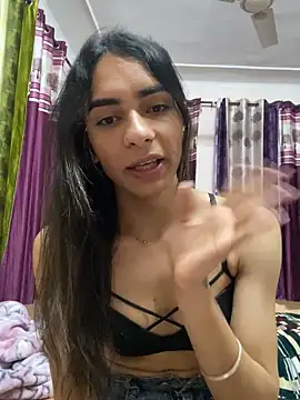 jasmine_shemale - Jasmine_Shemale's free webcam - UK Sex Cams