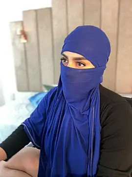 Webcam Model (rashaaa_)  is live.Free join now!