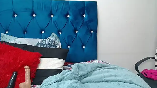 SexyDarkLadyXxx webcam