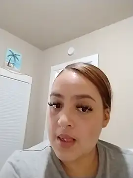 sweetandspicyyy webcam