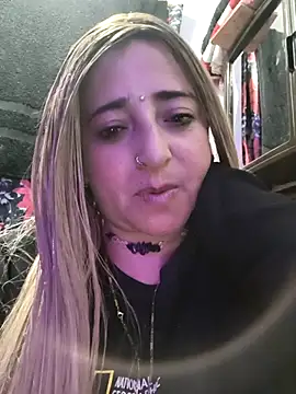 AlexadraJones3453 webcam