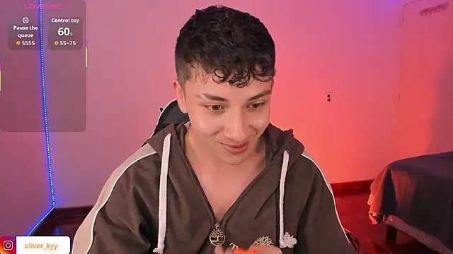 oliver_kyy webcam