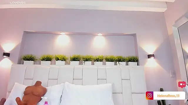 HelenaRoos webcam