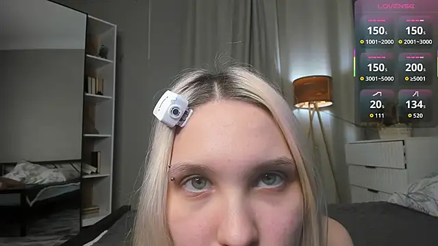 ErinBissonnette webcam