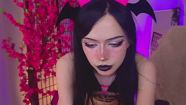 Dark_Diva webcam