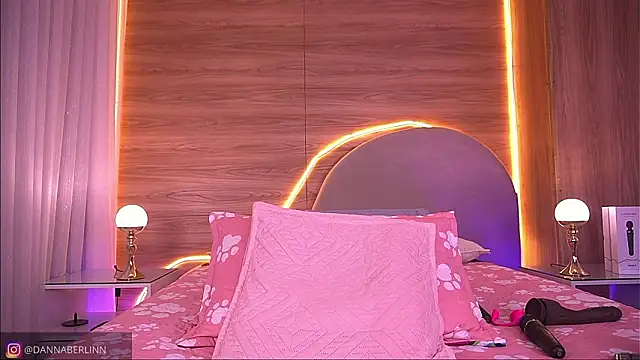 danna_berlin_ webcam