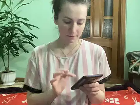 angeltough20 - AngelTough20's free webcam - UK Sex Cams