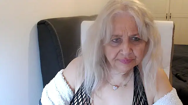 susilifexxx - SusiLifeXXX's free webcam - UK Sex Cams