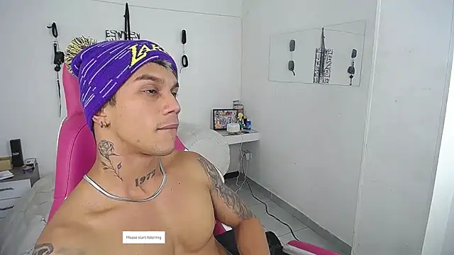 Leonard_Price webcam