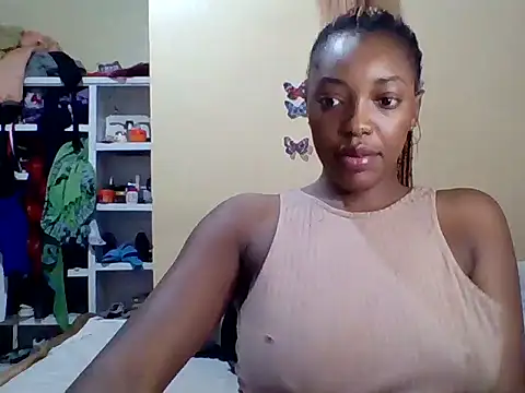 Zara_Twilight webcam