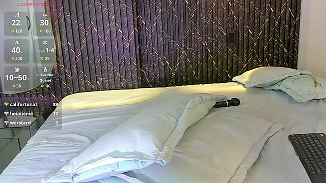 zoettaylor - ZOETTAYLOR's free webcam - UK Sex Cams