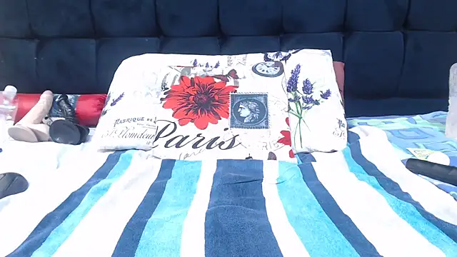 massive_booty25 webcam