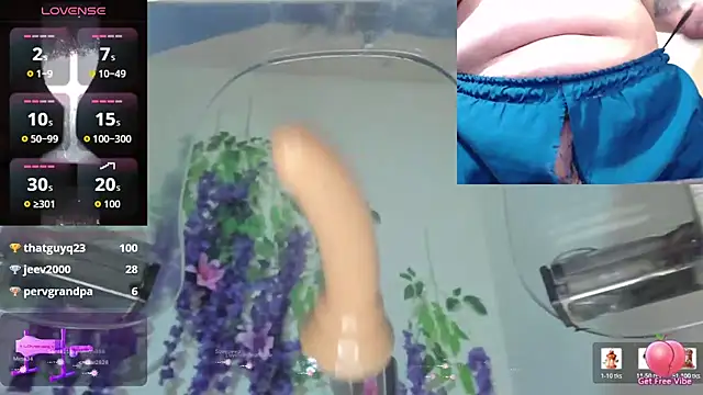 Lunabunnycreamy webcam