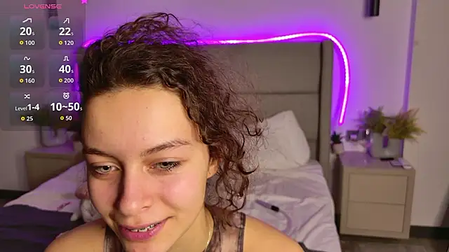 luna_starlight - Luna_Starlight's free webcam - UK Sex Cams