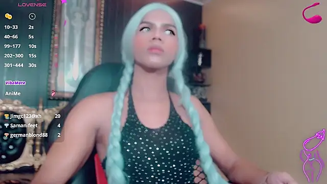 naomy_velez__ webcam