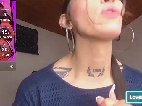 Scarlett_crastrawberry webcam