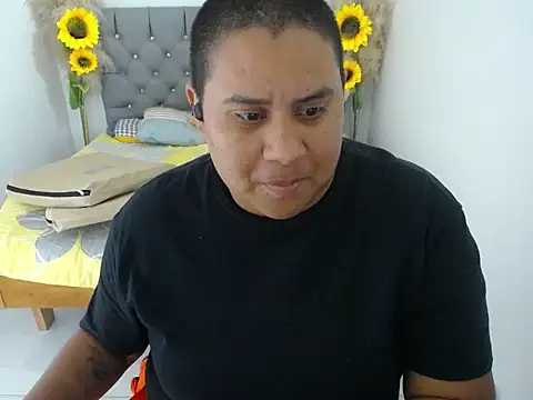 hotlesby_valery webcam