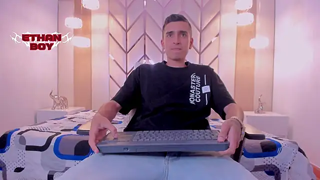 Ethan_Boy_ webcam