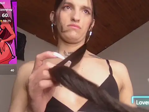 Scarlett_crastrawberry webcam