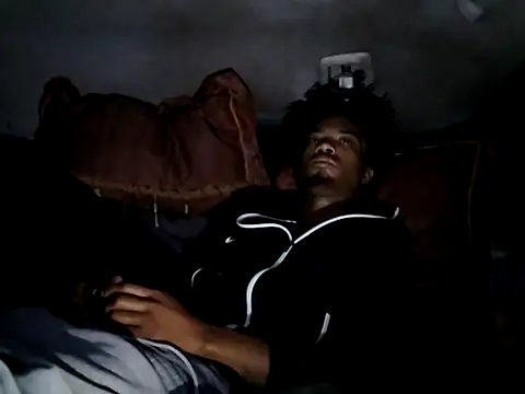 SlimeCrownzOut5 webcam