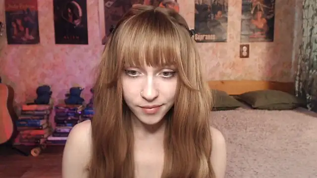 Friendly_Ellie webcam