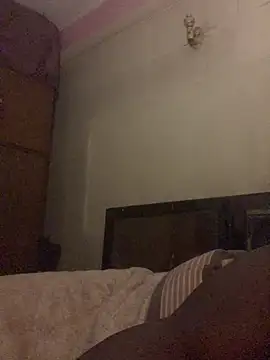 Kajal-Shemale69 webcam