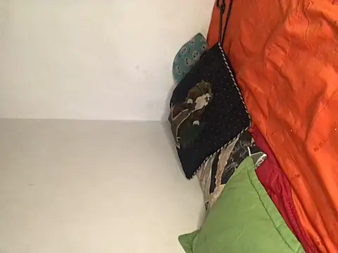 luisahot_9727 webcam